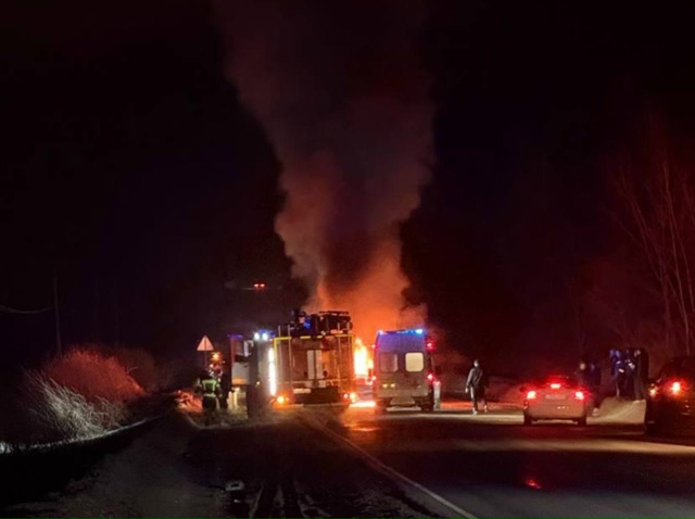 ‼️Серьёзная авария под Выксой: два автомобиля сгорел?...