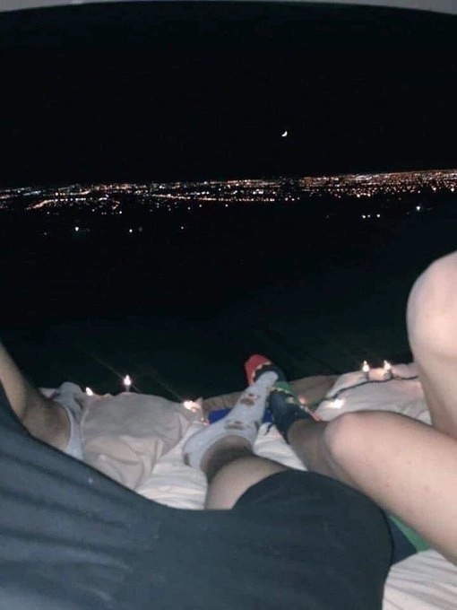 Если бы люди чаще смотрели на звёзды, они бы поняли, как...