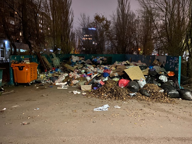 По адресу 25 января д. 4 недалеко от железнодорожного за?...