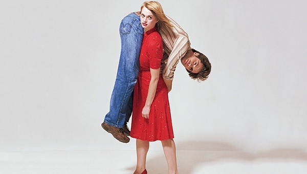 Рассудите !. Если мужчина не работает сидит на твоей ше?...