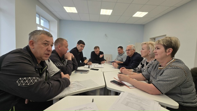 ‼️Любуемся обновленным зданием школы 10.
Кроме ремон?...