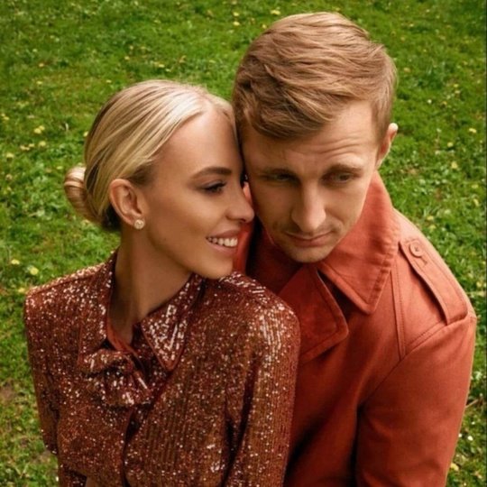 Самые неожиданные пары 2024 года ❤️
Эти истории доказыв...