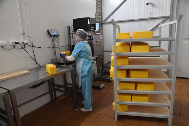 ? Поздравляем с профессиональным праздником всех раб...