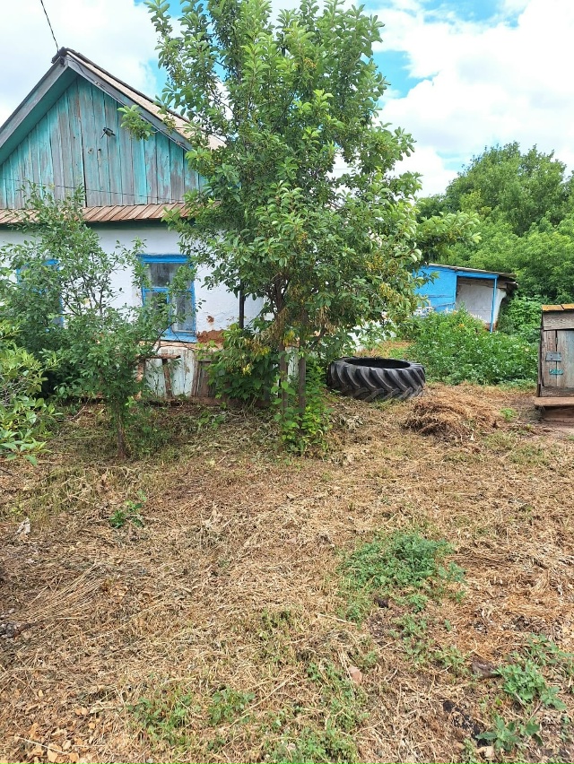 Продаётся дом с участком в Александровке. По всем инте?...