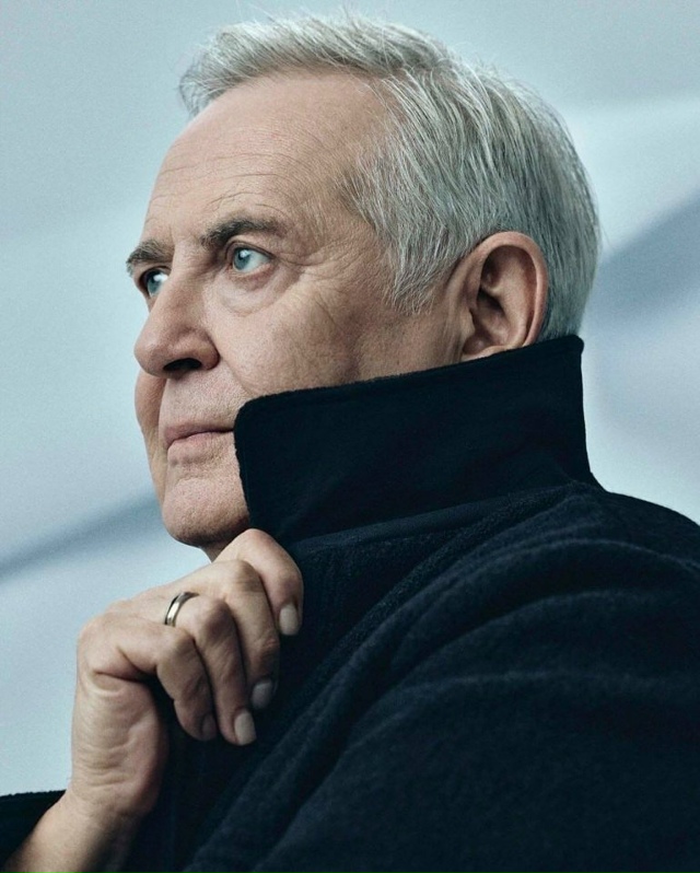 Юрию Стоянову действительно идет стареть😅
Он доказы?...