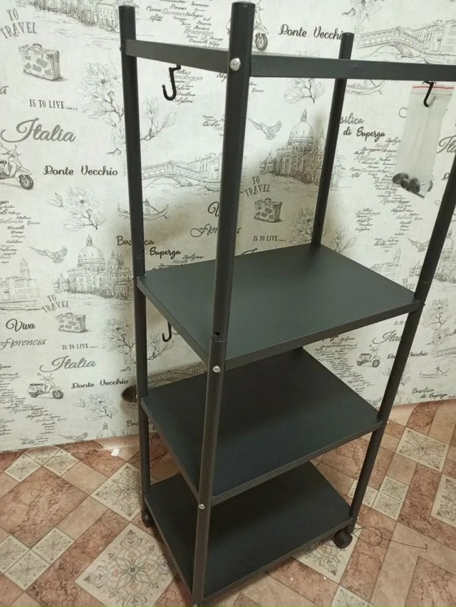Этажерка. Металическая. Новая. Можно использовать как ?...