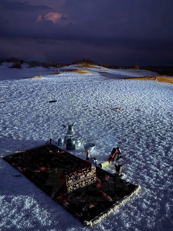 В Саудовской Аравии выпал снег — в некоторых районах это произошло впервые за 50 лет
Сугробы появил