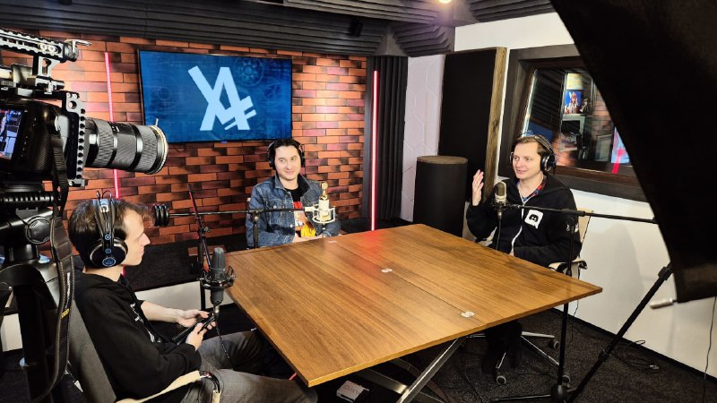 Записываем новые "СТУДИЙНЫЕ БЕСЕДЫ" ❗️
На последнем фото нас заметили! 👀