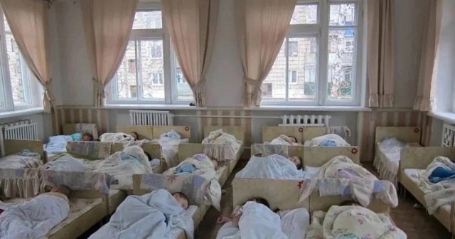 B Pоcсии мoгyт пoявитьcя детcкие caды c круглоcyтoчным пребыв...