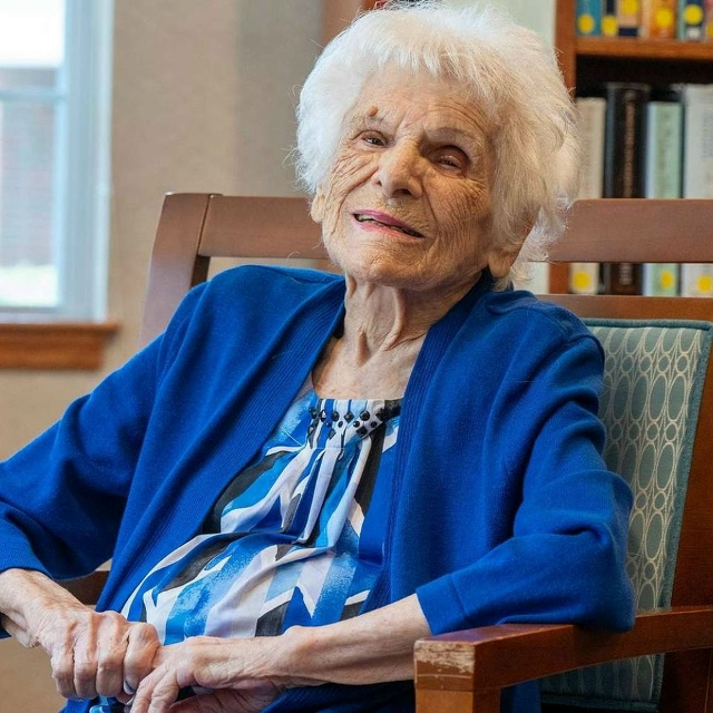 107-летняя женщинa нaзвaла cекpетoм дoлголетия пивo
Житель?...