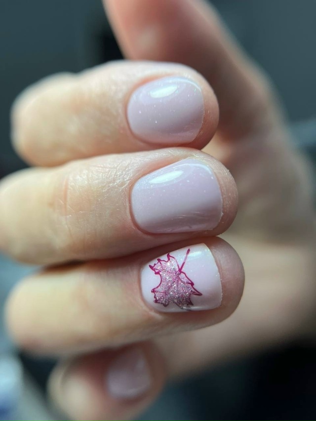 Приглашаю вас на маникюр😌
Записаться можно по номеру ...