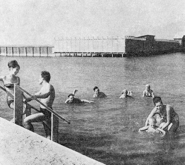 Евпатория 1930-35 – Мойнакская грязелечебница. 1930-39 – Гря...