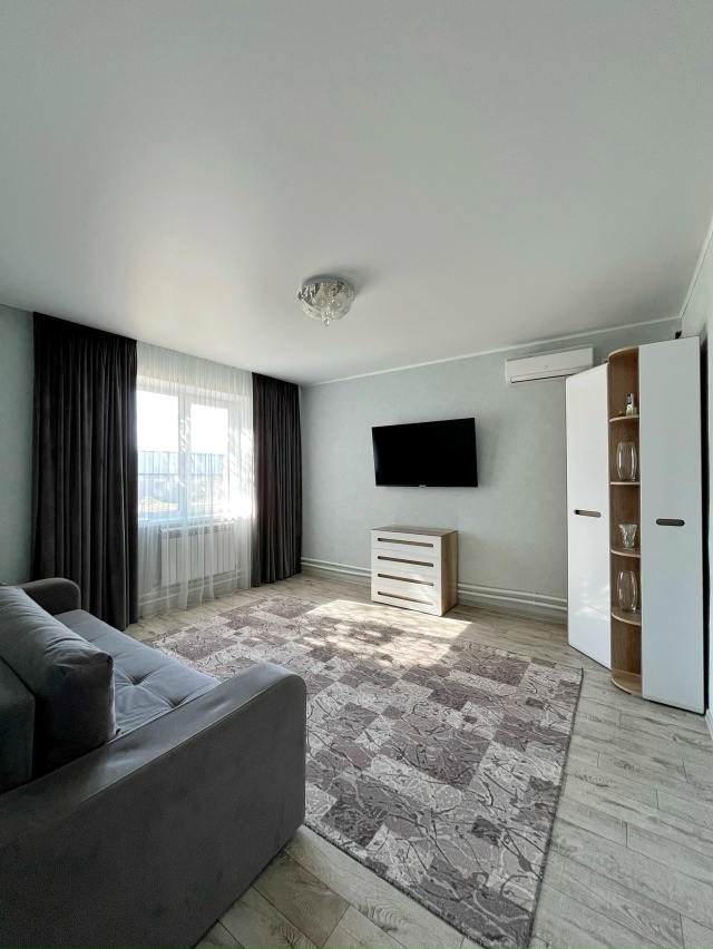 Продам 2-комнатную квартиру 46,5 квадратных метров.
Расп...