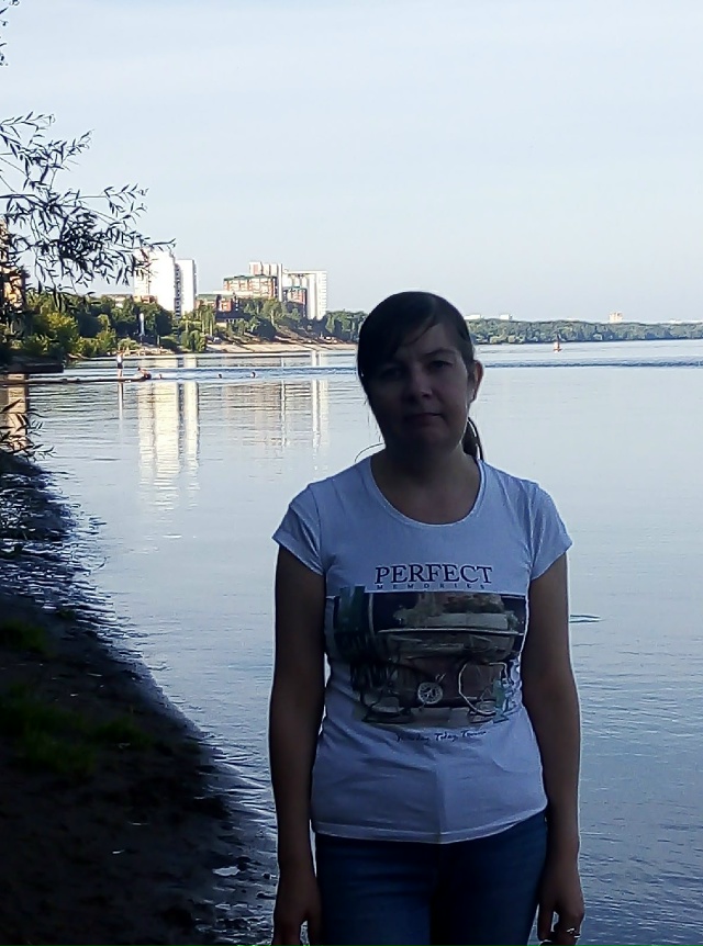 Кто видел девушку 29 на кл Кирова. Пропала домой не дошл...