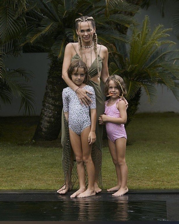 Анна Хилькевич решила изменить имя своей младшей доче?...