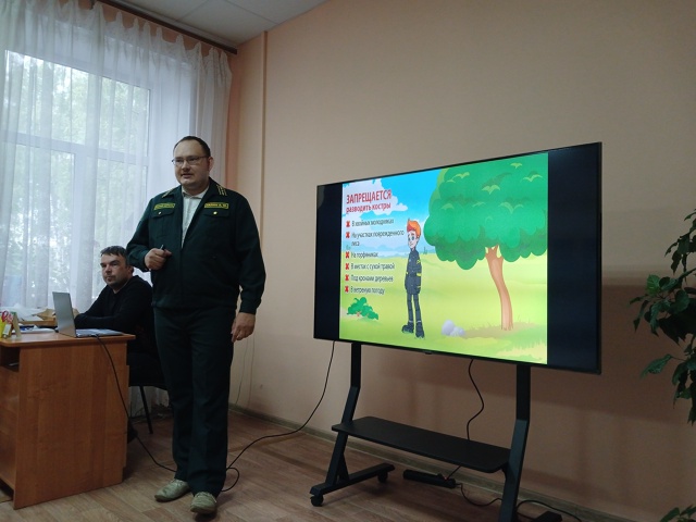 🍃 Встреча-диалог «Наш друг лес» в клубе неформального...