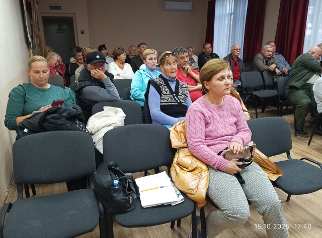 Сегодня в Заозерном прошел
Совет Территорий.
Провел е...