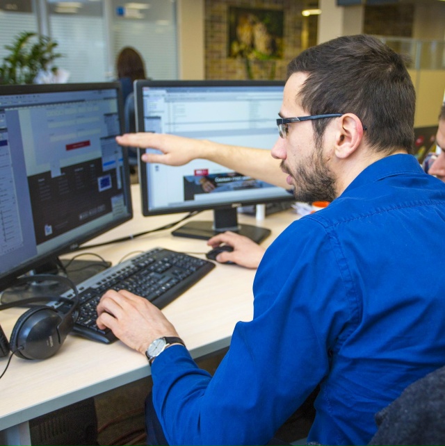 Российских студентов начали обучать программированию...