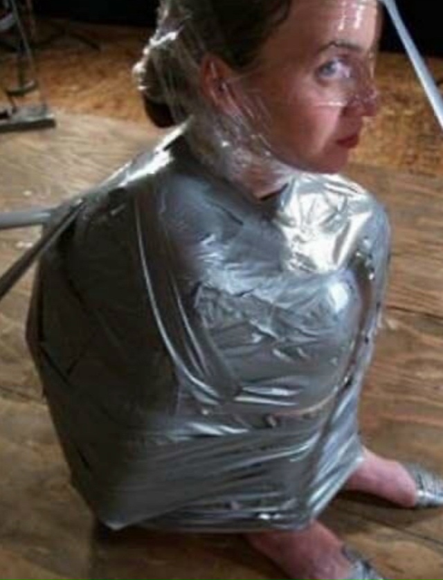 Будто её сейчас на почту понесут