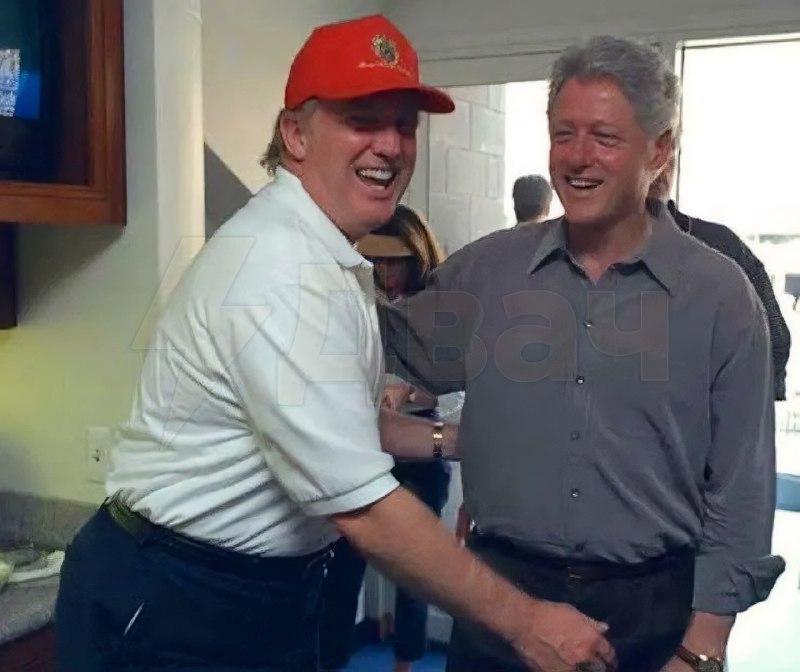 ⚡️Трамп, возможно, сосал
Рассказываем подробности:
🟠Американские соцсети взорвали кадры переписки М