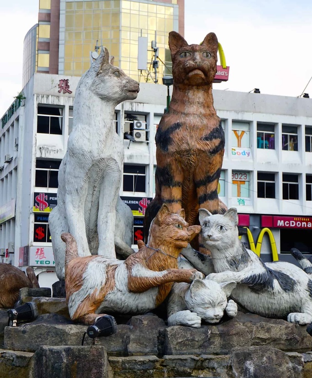 Музей кошек в Кучинге Малайзия. Место, где кошки - истин...