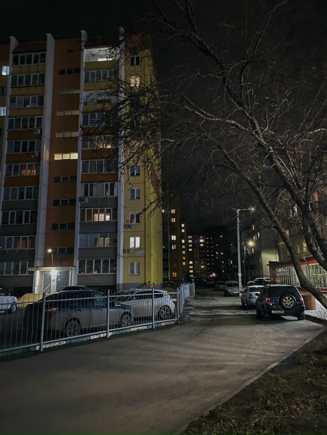 👀Уже и центр Копейска погрузился во тьму… Освещают т?...