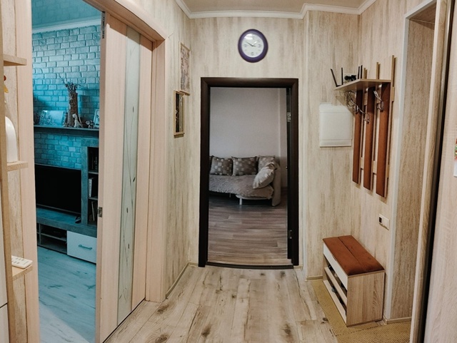 Сдаётся изолированная большая комната 21 м. в 3-х комнат?...