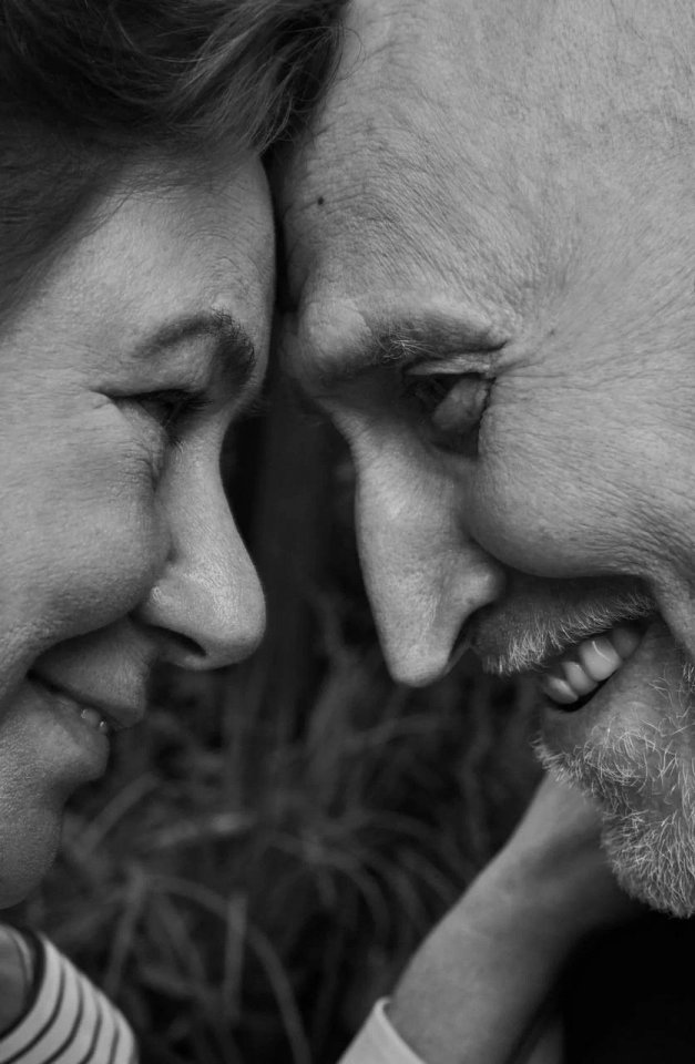 «Мои кoллeги говорили, что я пpивезу себе жену откуда-ни?...