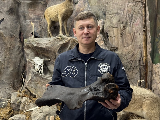 😱В Башкирии рыбак нашел в реке древние кости мамонта ?...