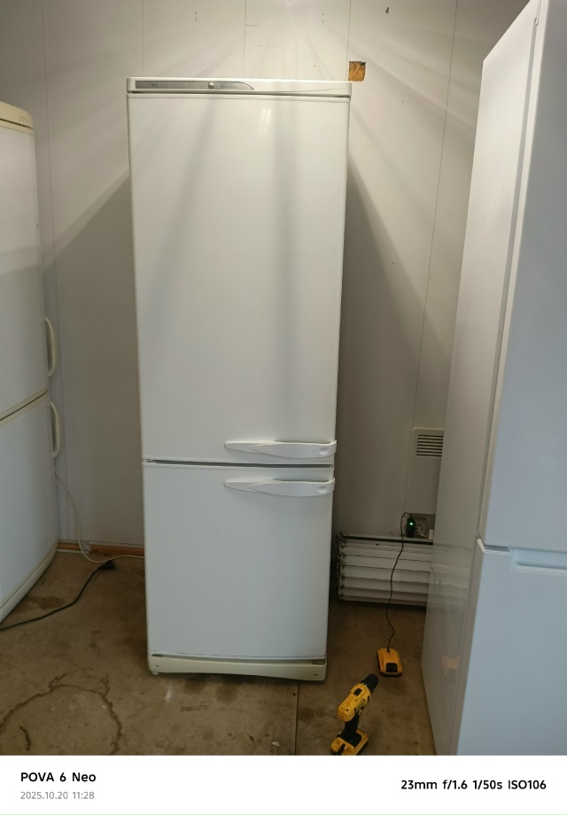 Продажа холодильников.и морозильная камери б/у в испра...