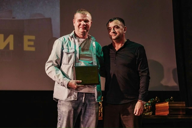 Игрокам «Спартак-Орехово» и спортивной школы «Феникс»...