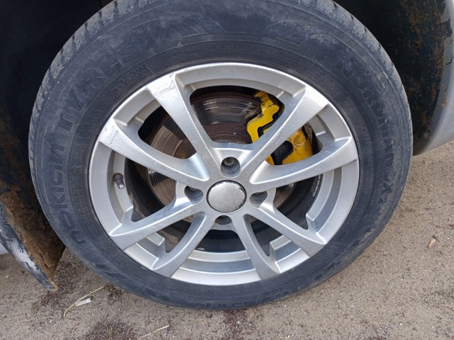 Продам89225406247