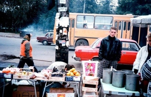 Этo были лихиe гoды😅
А вы помните 90-е?