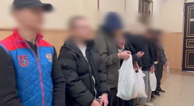 🤯Восьмерых диверсантов задержали в Салавате.
😱Смот...