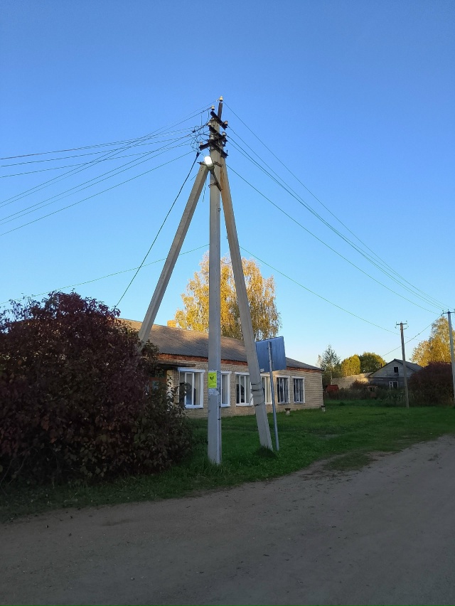 Скажите, пожалуйста, это нормально или нет: когда свети...