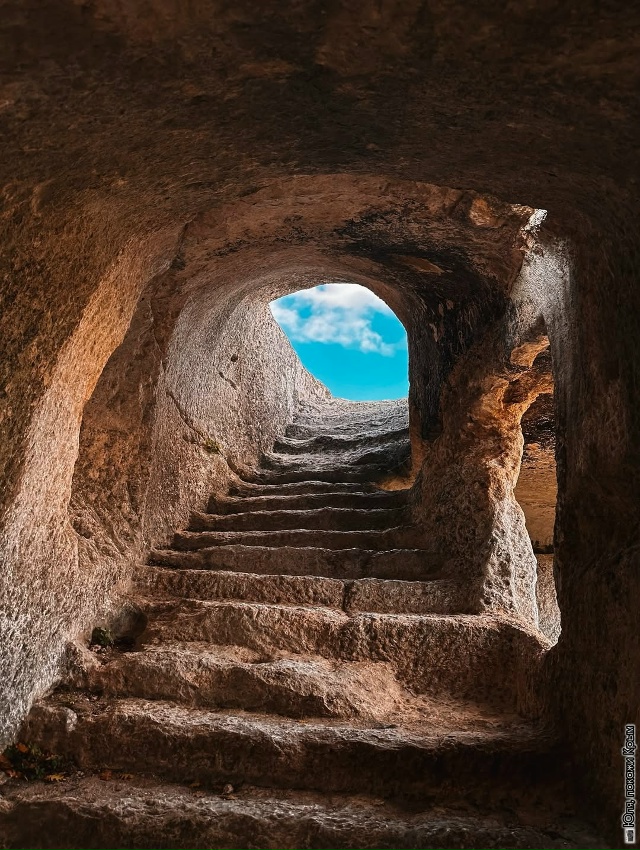 Пещерный город-крепость Эски-Кермен 🇷🇺