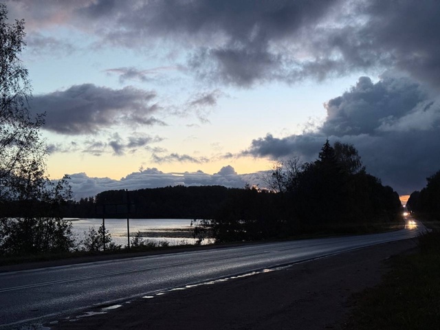 Окуловский район, Новгородская область. День 2.
Озёра М...
