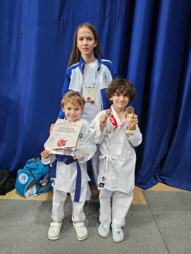 И снова боевые выходные!
8 ноября 2025г. в ГБОУ ЦСИО Самбо...