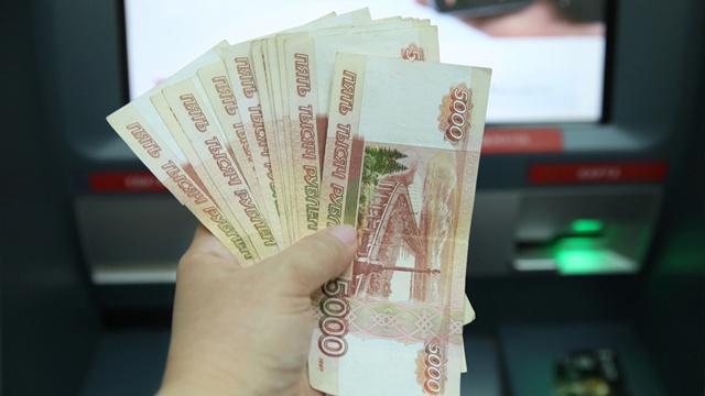 💸 Россияне рассказали, сколько денег им нужно для жиз?...