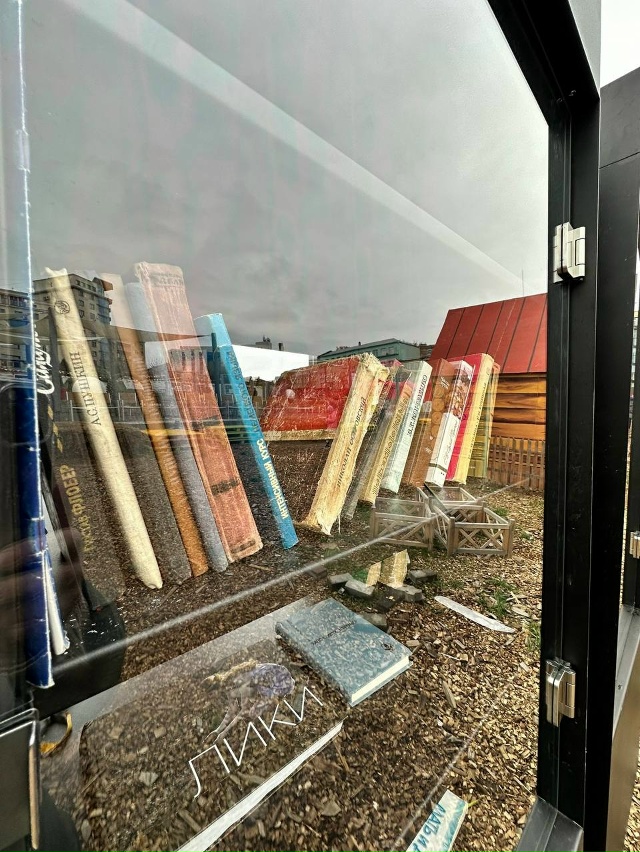 📚 Вот такие красивые шкафы для буккроссинга появилис?...