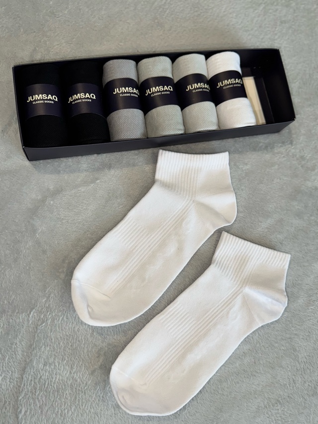 🧦 JUMSAQ — Короткие носки для неё и для него.
Стиль. Комф?...