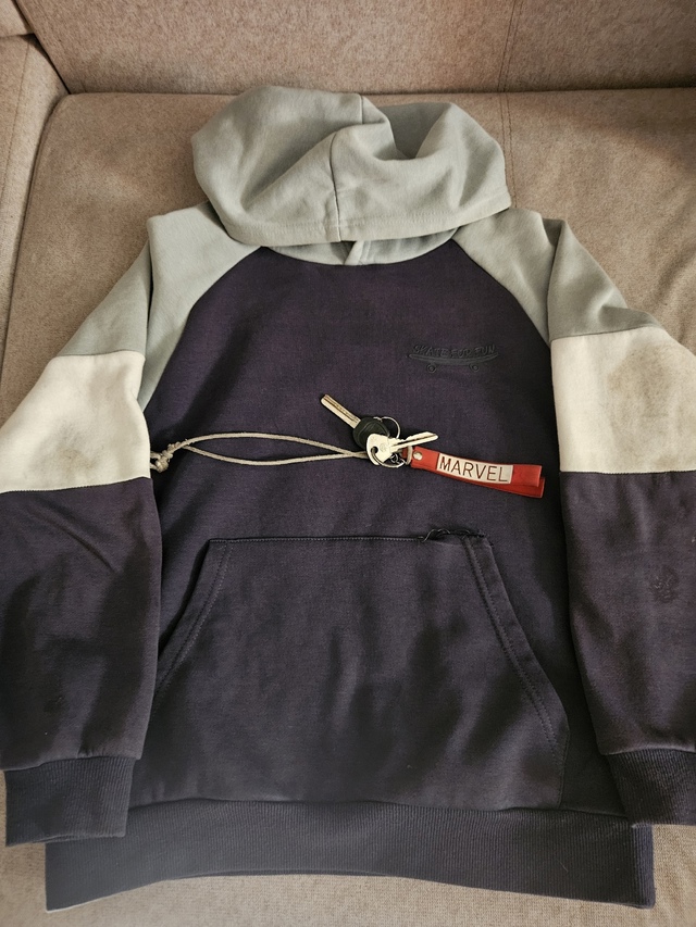 Ежедневно в 21 час по местному времени Ваши вопросы.
1⃣ ...