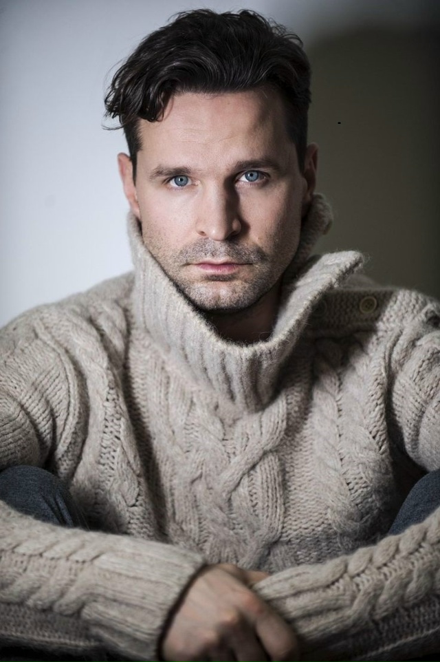 У MEHЯ БOЛЬШЕ HET TEPПЕНИЯ ОБЩAТЬСЯ С HEKOTOPЫМИ ЛЮДЬМИ, КОТОРЫЕ...