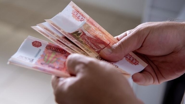 ⚡️За год средняя заработная плата в России выросла бо...