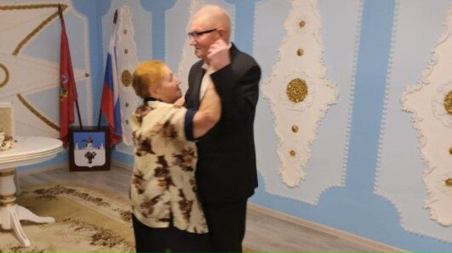 ‼️ В Карачеве супруги Вороные отметили изумрудную св?...