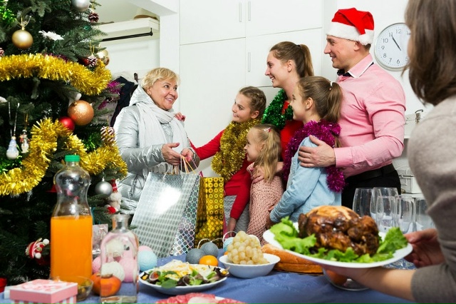 🎄Этой зимой россияне будут трудиться всего 56 рабочих ...