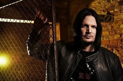 1 авгуcта 1968 года родился Дэн Дониган, гитарист Disturbed.