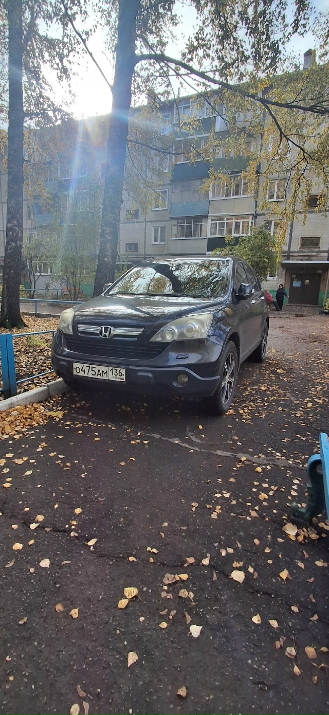 Мичуринская 159а
Еще один клоун, а что под казырек подъе...