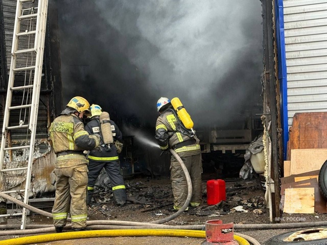 Вчера в автосервисе в Инорсе был ликвидирован пожао
П?...