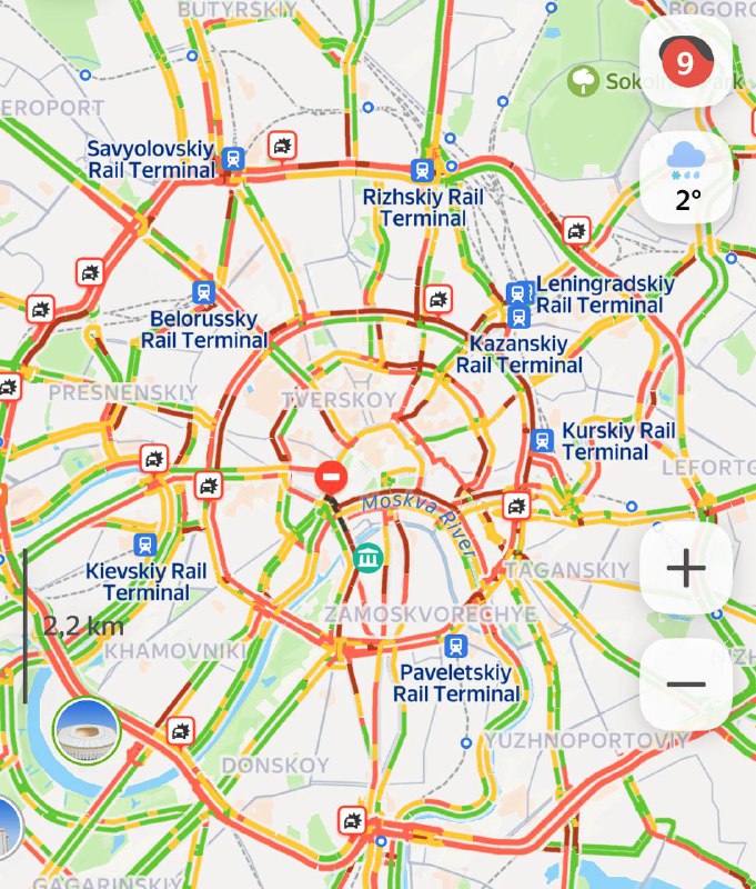 Пу-пу-пу, в Москве пробки 9 баллов.
Домой точно на метро 🤷‍♀️